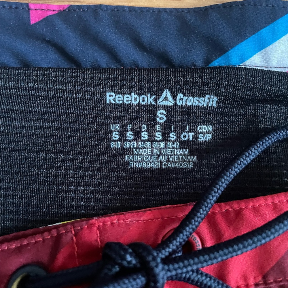 Women’s REEBOK CrossFit Shorts Size Small - Picture 3 of 6